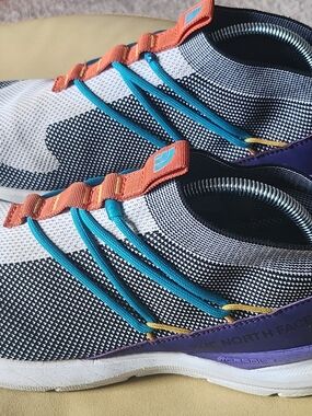 The North Face Sumida Knit Sneakers Size 11